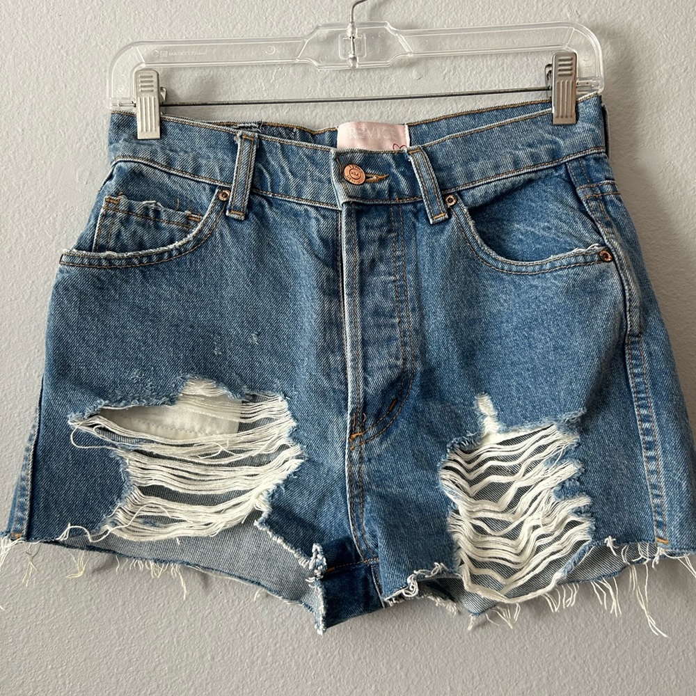 REVICE shorts